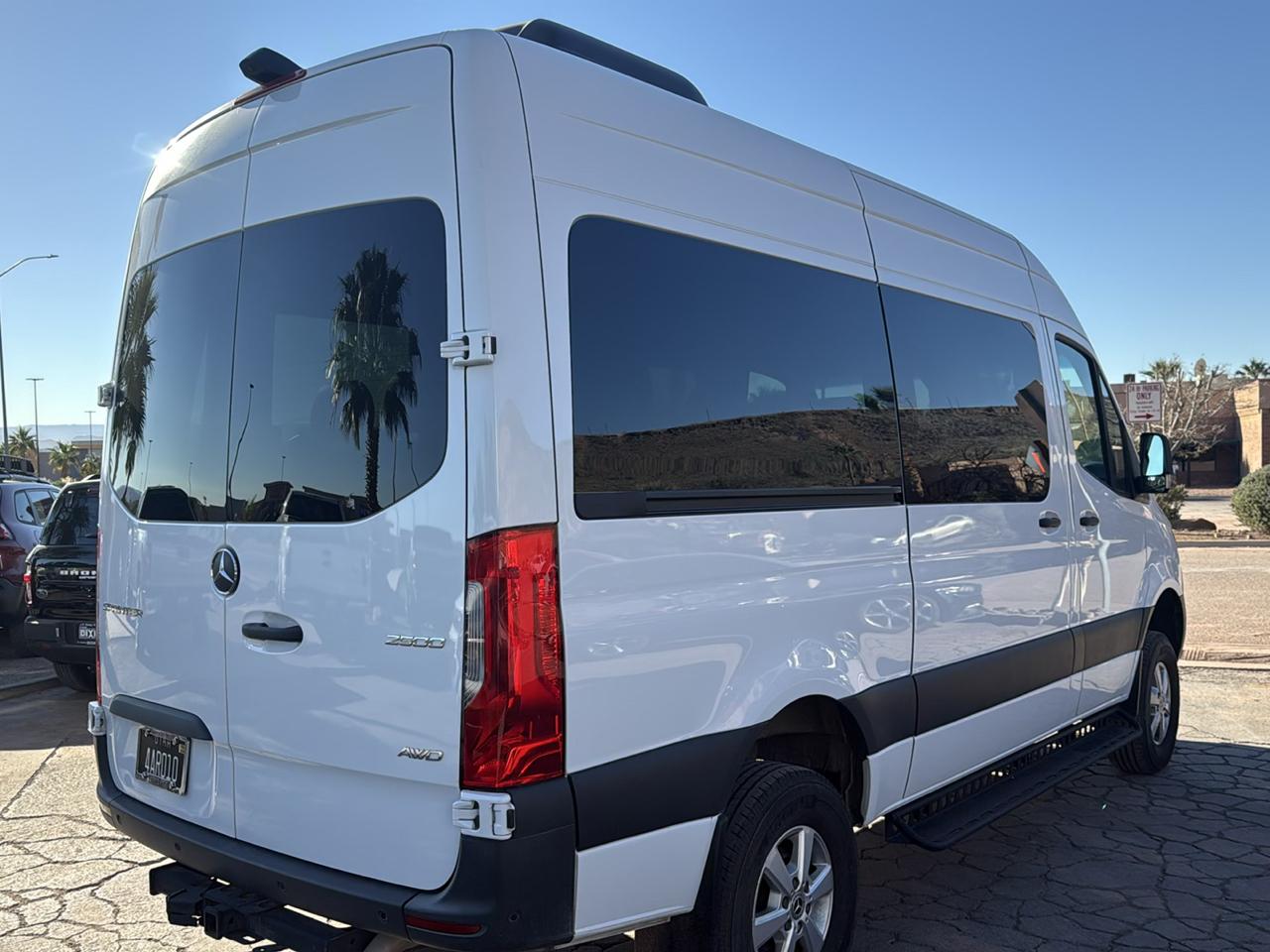 Mercedes-Benz Sprinter 2500 144-in. WB 2023