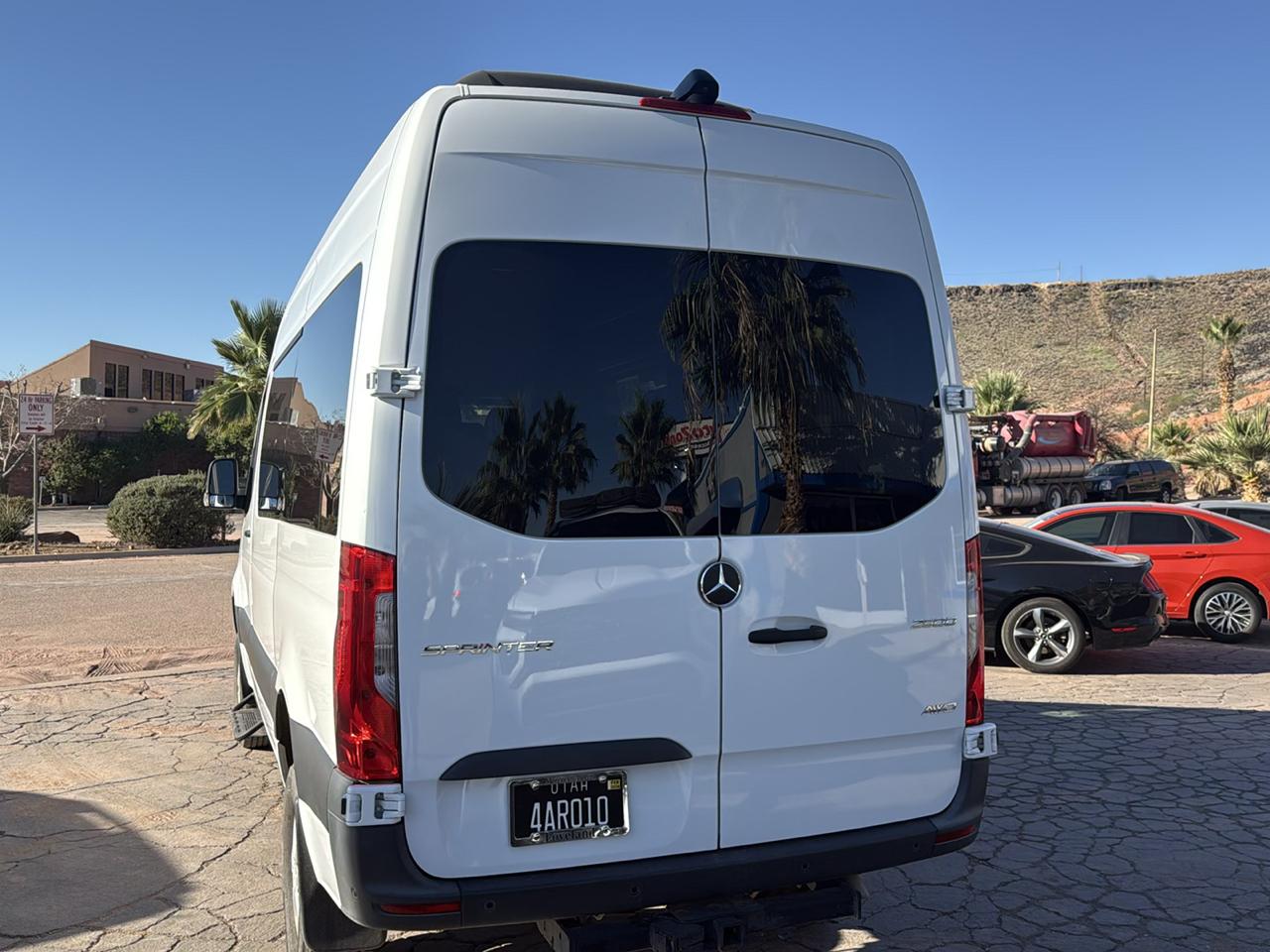 Mercedes-Benz Sprinter 2500 144-in. WB 2023