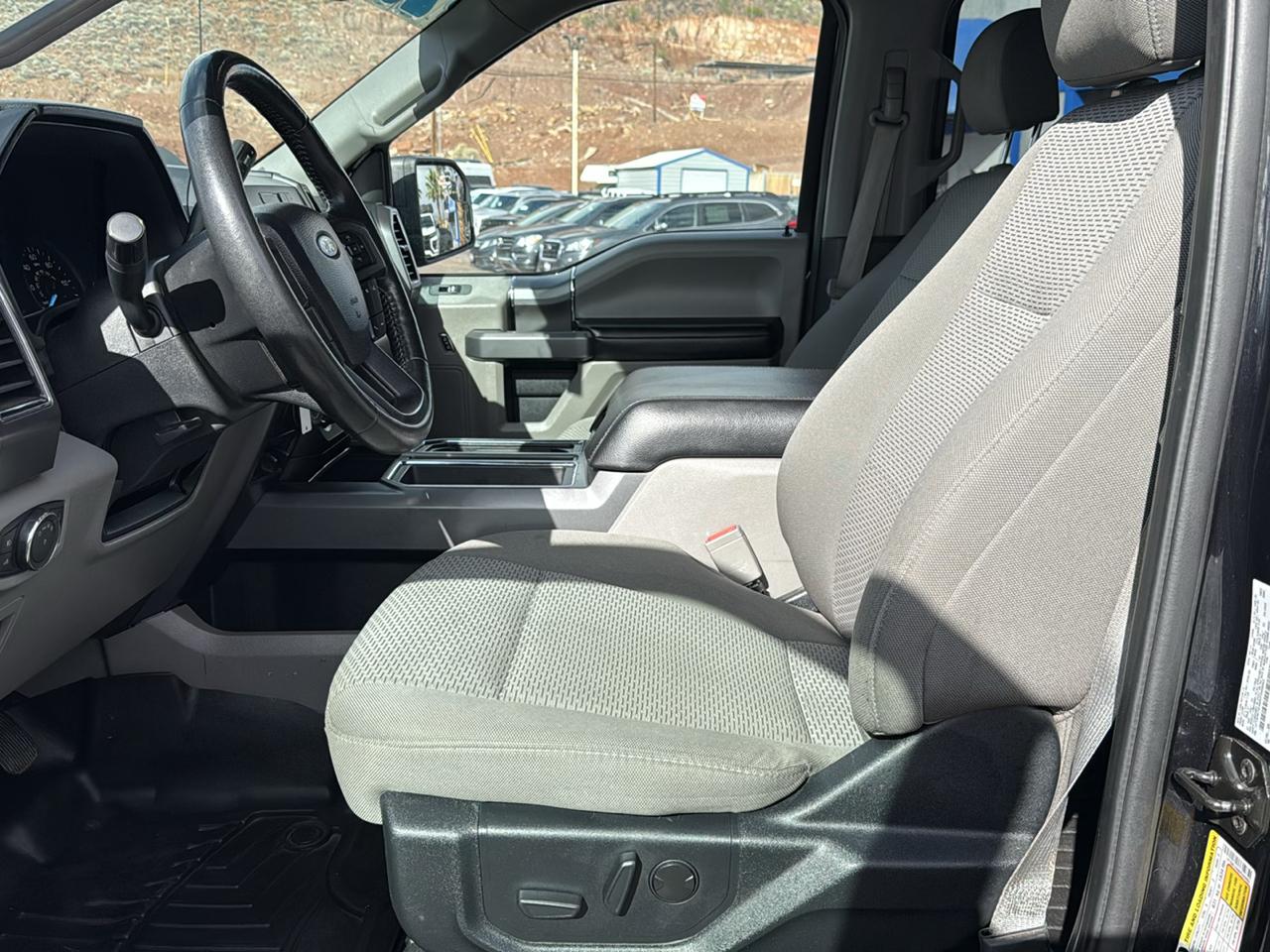 Ford F-150 SuperCrew 150" XLT 2019