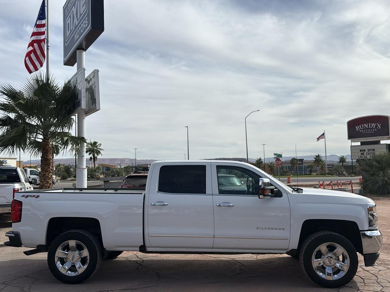 Chevrolet Silverado 1500 LTZ Crew Cab 4WD 2017