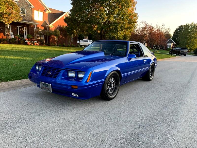 Ford Mustang  1984