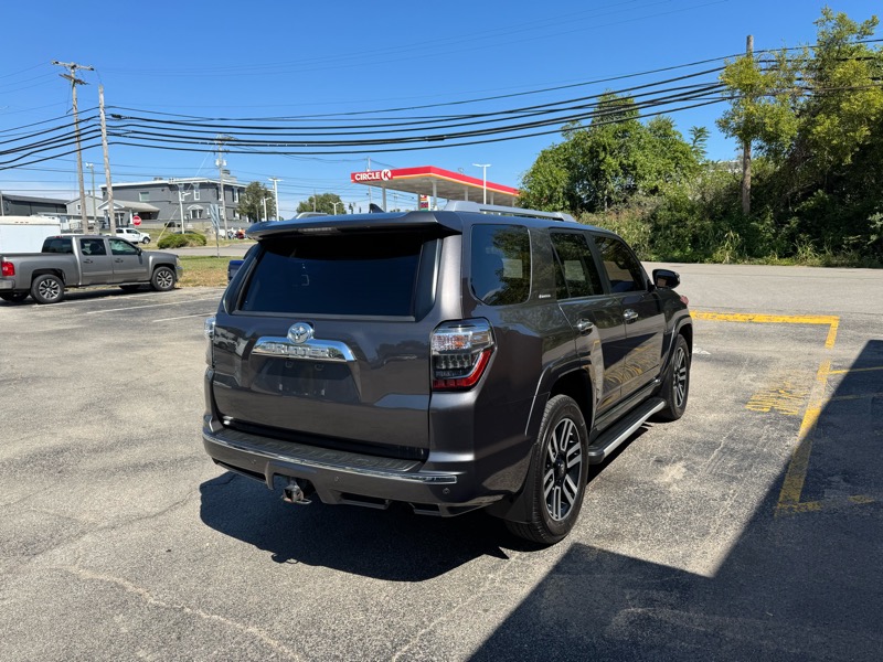 Toyota 4Runner Limited 4WD V6 2018 Toyota 4Runner Limited 4WD V6 2018