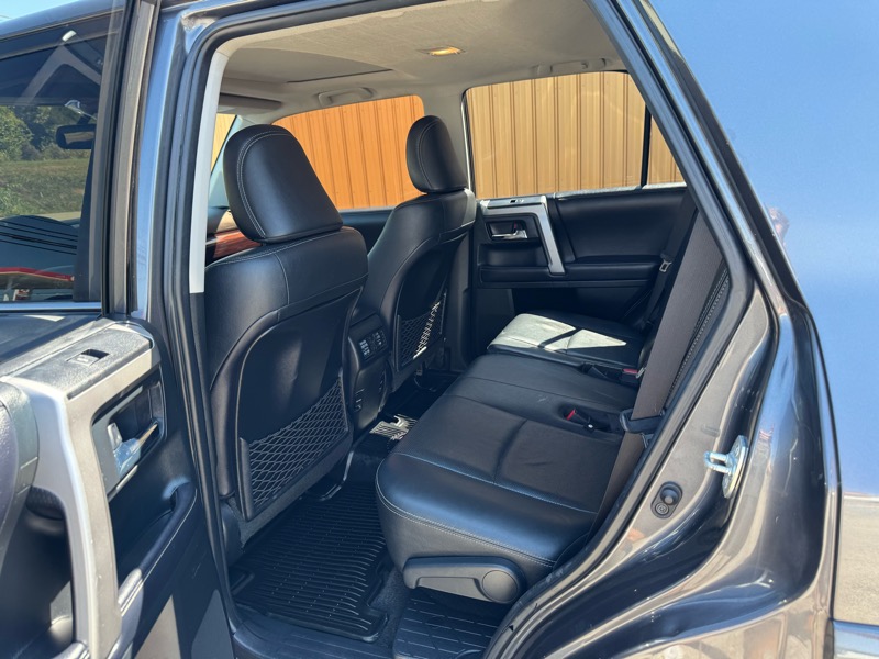 Toyota 4Runner Limited 4WD V6 2018 Toyota 4Runner Limited 4WD V6 2018