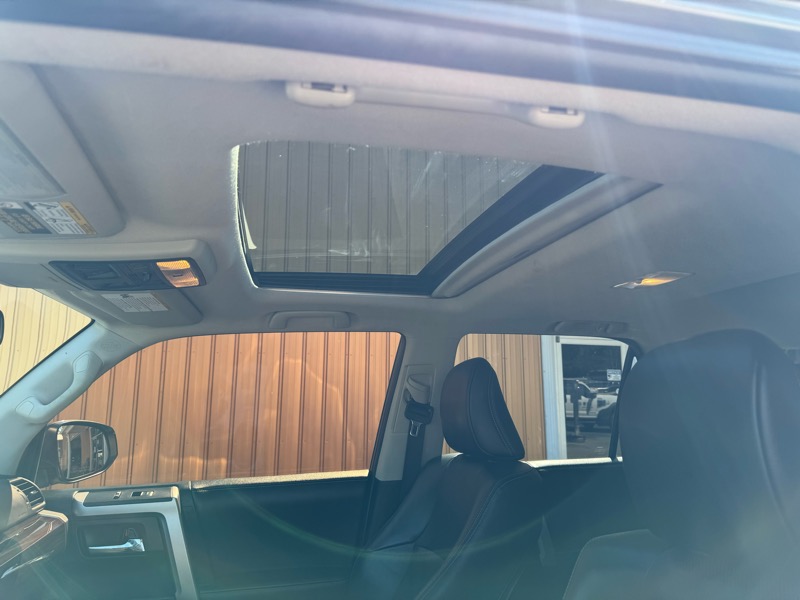 Toyota 4Runner Limited 4WD V6 2018 Toyota 4Runner Limited 4WD V6 2018