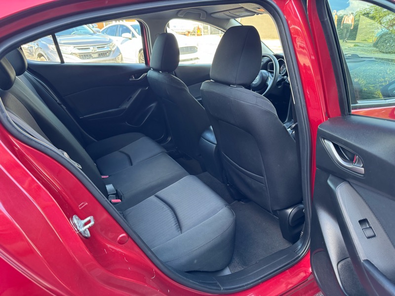 2015 Mazda Mazda3 i SV photo 10
