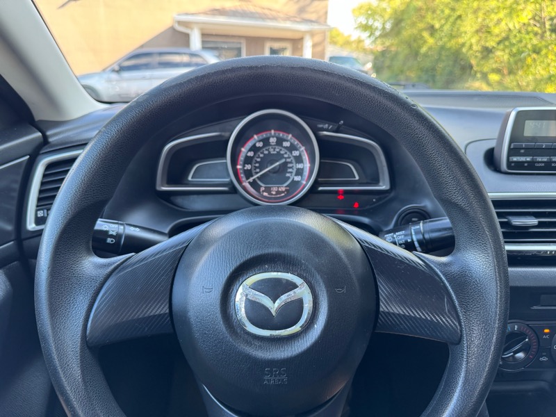 2015 Mazda Mazda3 i SV photo 15
