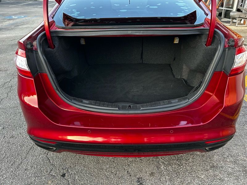 2016 Ford Fusion SE photo 14