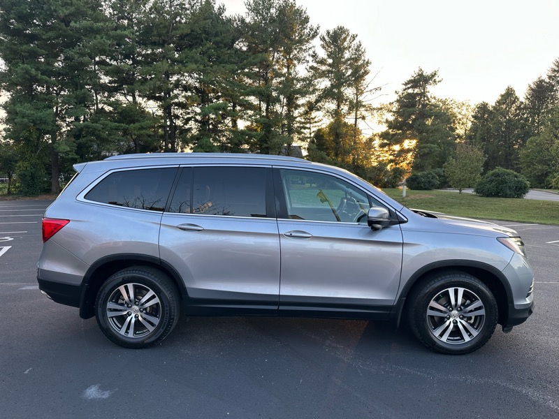 2016 Honda Pilot EX-L photo 5