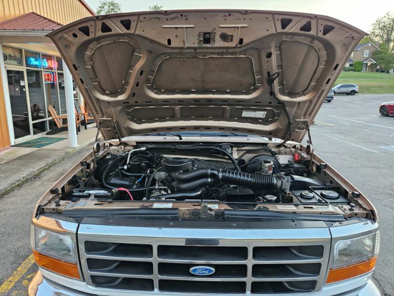 1996 Ford Bronco photo 6