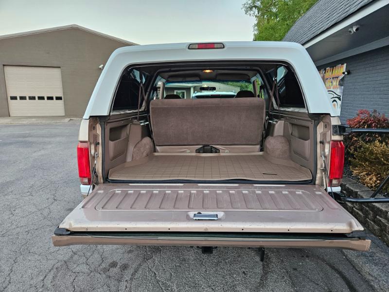 1996 Ford Bronco photo 9