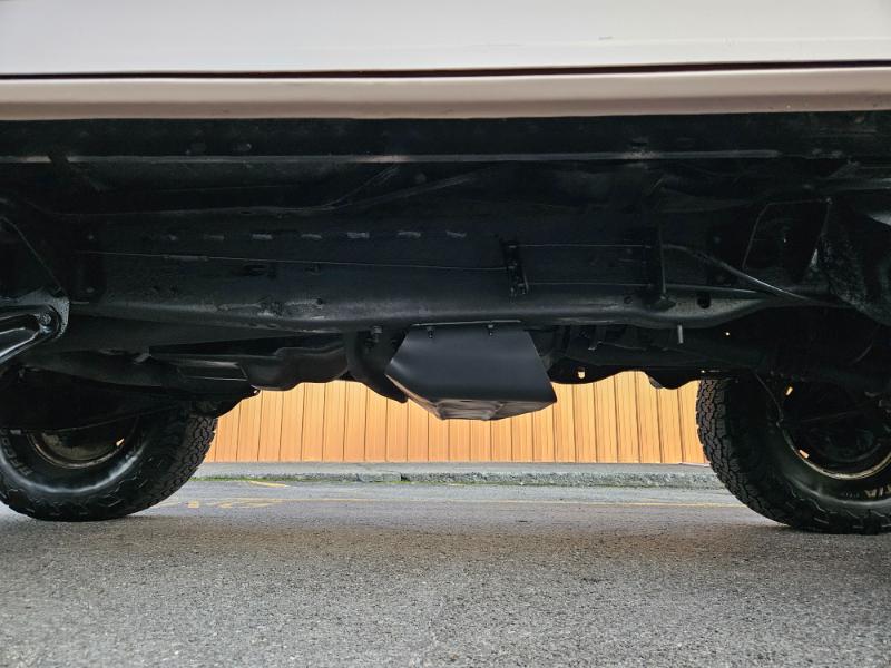 1996 Ford Bronco photo 15