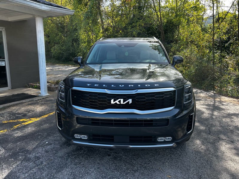 2022 Kia Telluride SX photo 3
