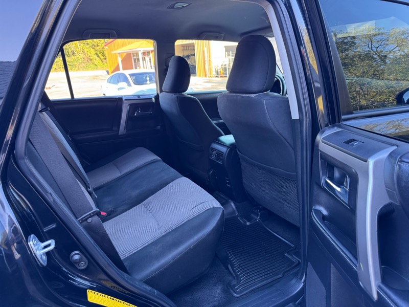 Toyota 4Runner 4WD 4dr V6 SR5 Premium (Natl) 2017 Toyota 4Runner 4WD 4dr V6 SR5 Premium (Natl) 2017