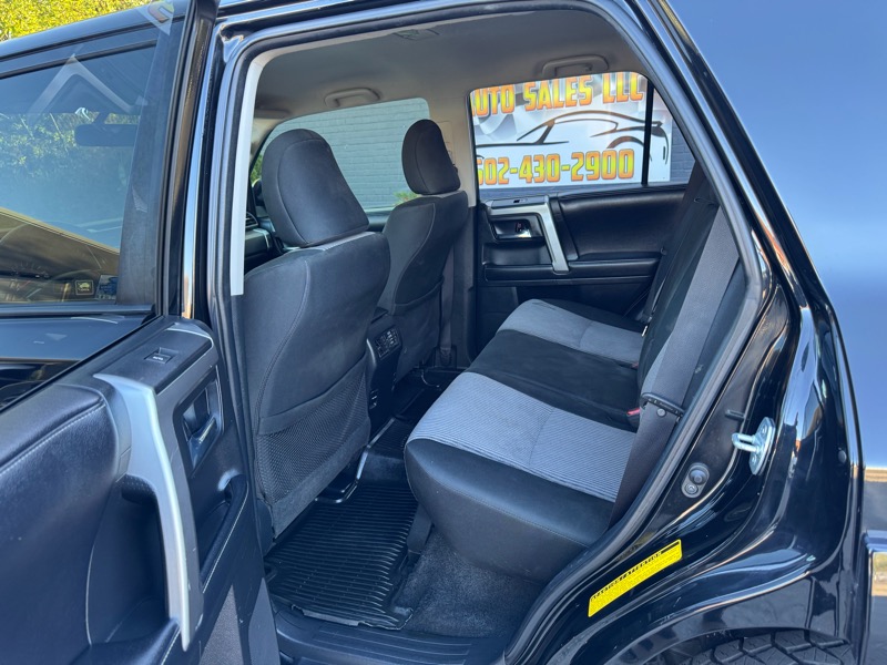 Toyota 4Runner 4WD 4dr V6 SR5 Premium (Natl) 2017 Toyota 4Runner 4WD 4dr V6 SR5 Premium (Natl) 2017