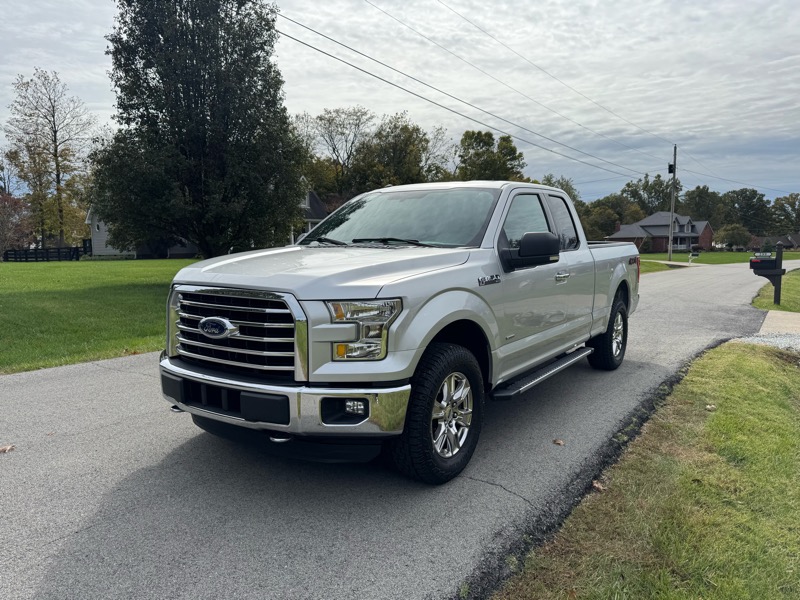 Ford F-150 XLT SuperCab 6.5-ft. Bed 4WD 2016 Ford F-150 XLT SuperCab 6.5-ft. Bed 4WD 2016