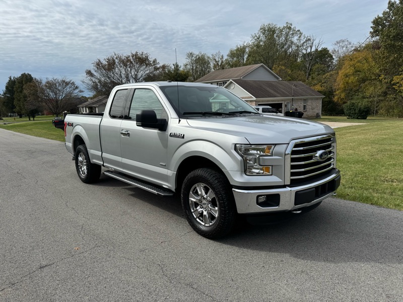 Ford F-150 XLT SuperCab 6.5-ft. Bed 4WD 2016 Ford F-150 XLT SuperCab 6.5-ft. Bed 4WD 2016