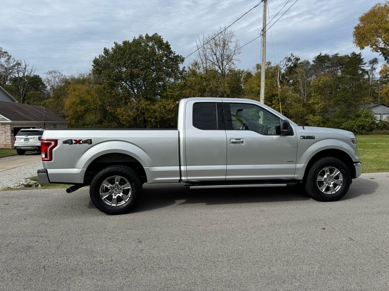 Ford F-150 XLT SuperCab 6.5-ft. Bed 4WD 2016 Ford F-150 XLT SuperCab 6.5-ft. Bed 4WD 2016