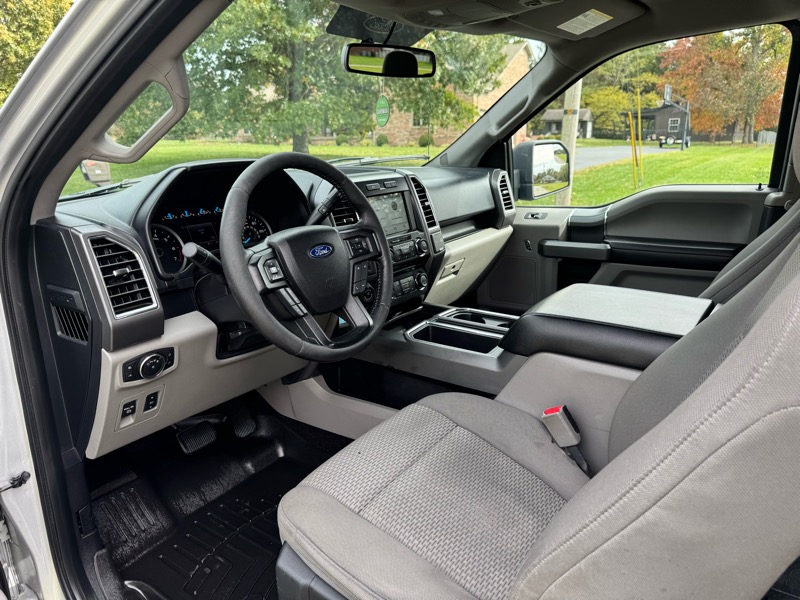 Ford F-150 XLT SuperCab 6.5-ft. Bed 4WD 2016 Ford F-150 XLT SuperCab 6.5-ft. Bed 4WD 2016