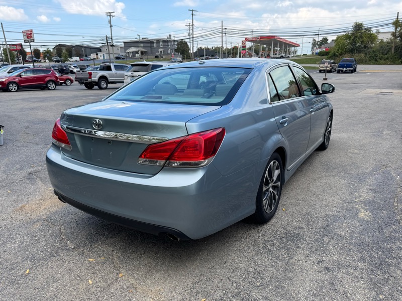 Toyota Avalon Limited 2011 Toyota Avalon Limited 2011