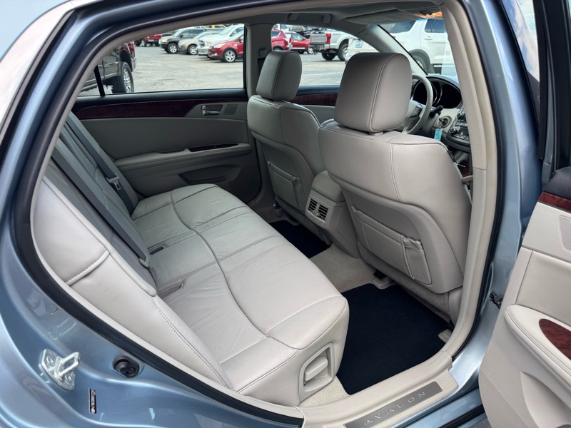 Toyota Avalon Limited 2011 Toyota Avalon Limited 2011