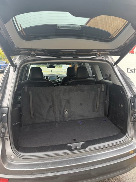 Toyota Highlander XLE Nav FWD V6 2019 Toyota Highlander XLE Nav FWD V6 2019