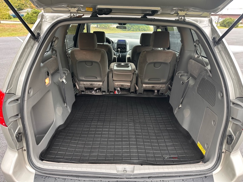 Toyota Sienna LE FWD 8-Passenger Seating 2008 Toyota Sienna LE FWD 8-Passenger Seating 2008