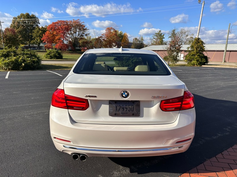 BMW 3-Series  2018 BMW 3-Series  2018