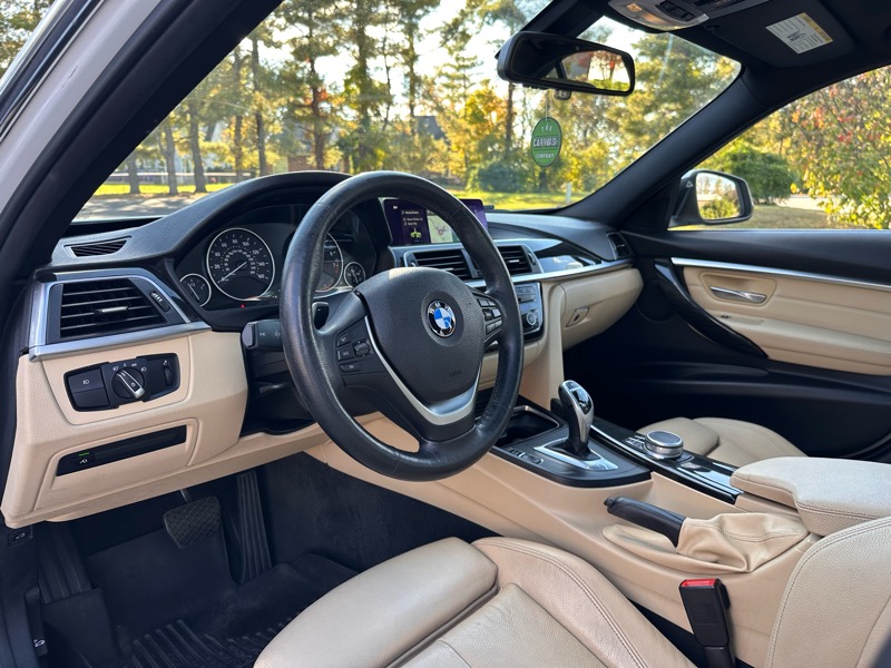 BMW 3-Series  2018 BMW 3-Series  2018