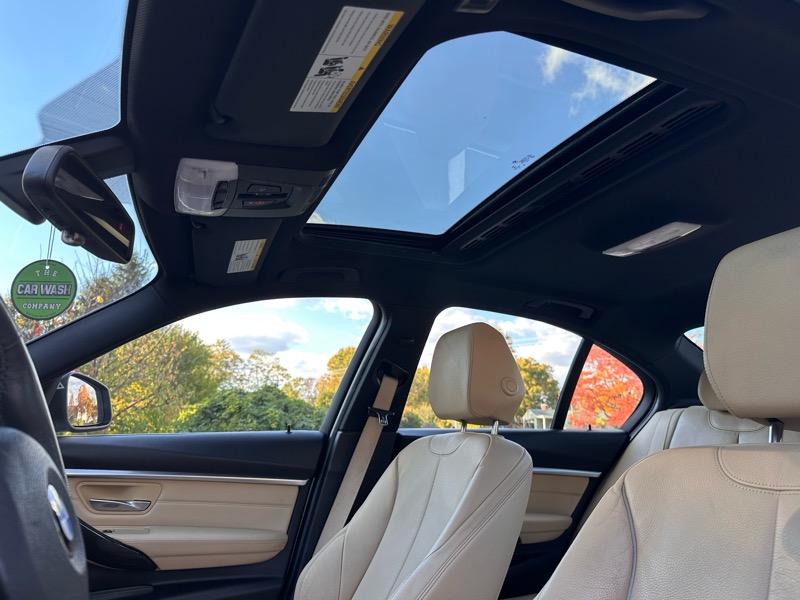 BMW 3-Series  2018 BMW 3-Series  2018