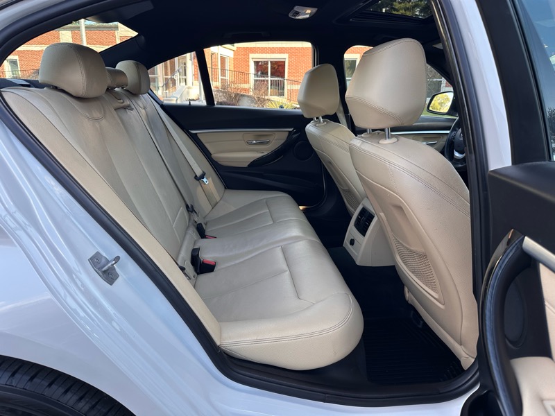 BMW 3-Series  2018 BMW 3-Series  2018