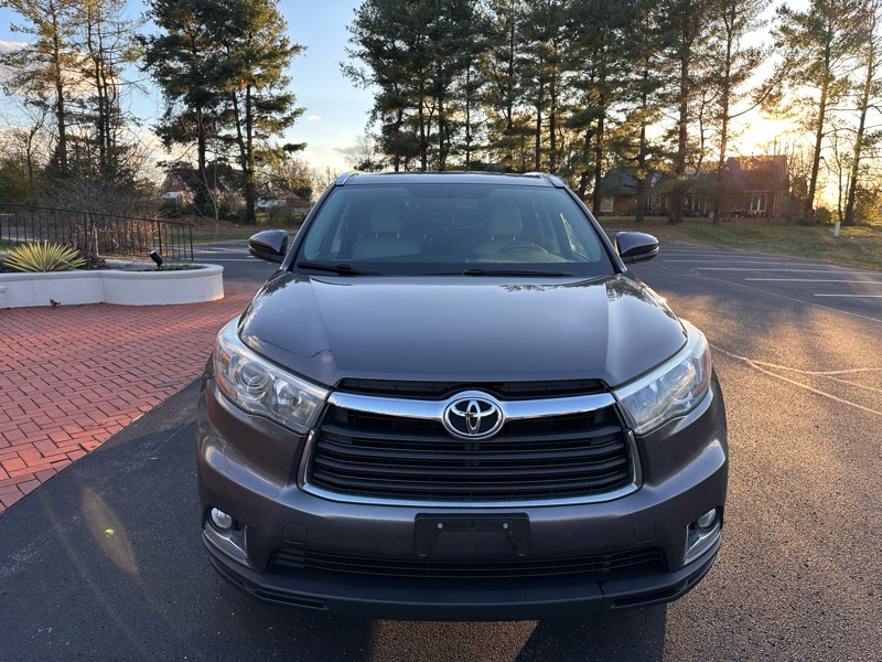 2014 Toyota Highlander Base Hybrid photo 2