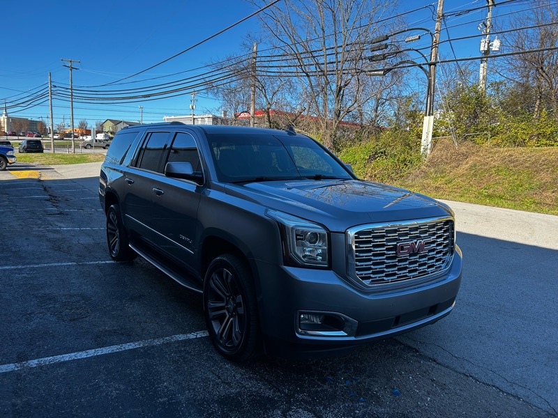 2018 Gmc Yukon XL Denali photo 3
