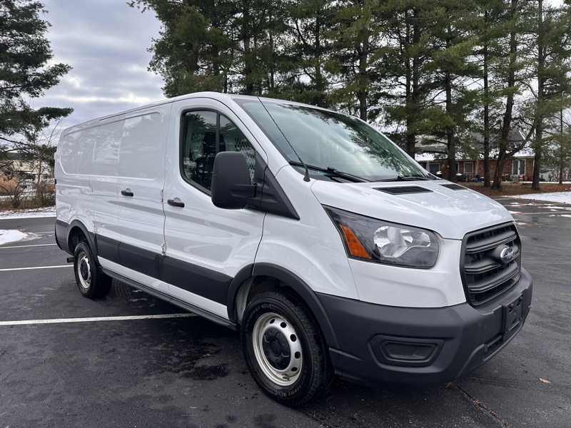Ford Transit 250 Van Low Roof w/Sliding Pass. 130-in. WB 2020