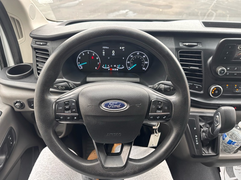 Ford Transit 250 Van Low Roof w/Sliding Pass. 130-in. WB 2020