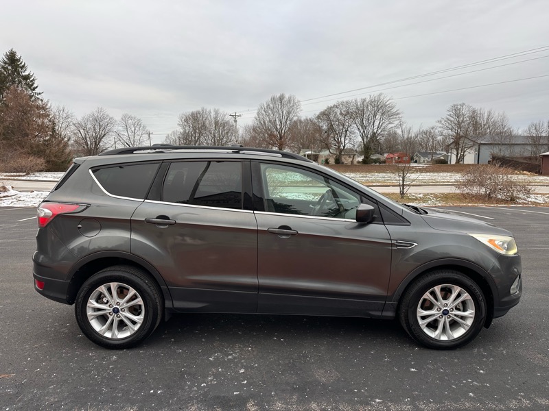 Ford Escape SE FWD 2017