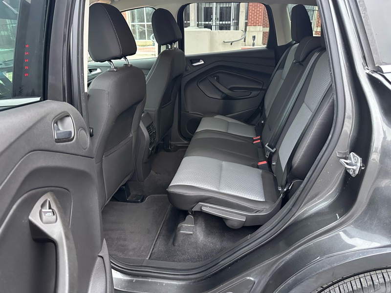 Ford Escape SE FWD 2017