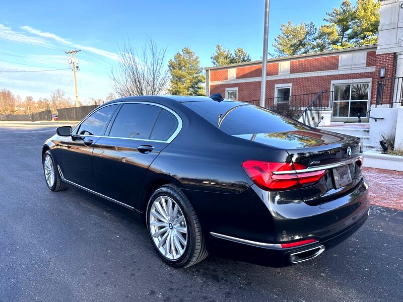 BMW 7-Series 740i xDrive 2019
