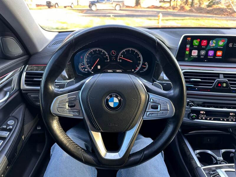 BMW 7-Series 740i xDrive 2019