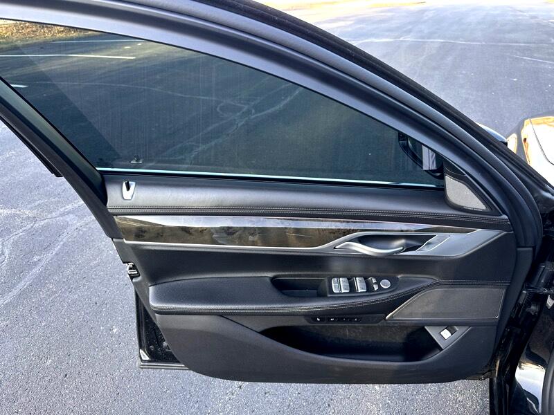 BMW 7-Series 740i xDrive 2019