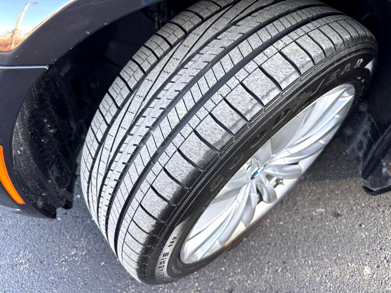 BMW 7-Series 740i xDrive 2019