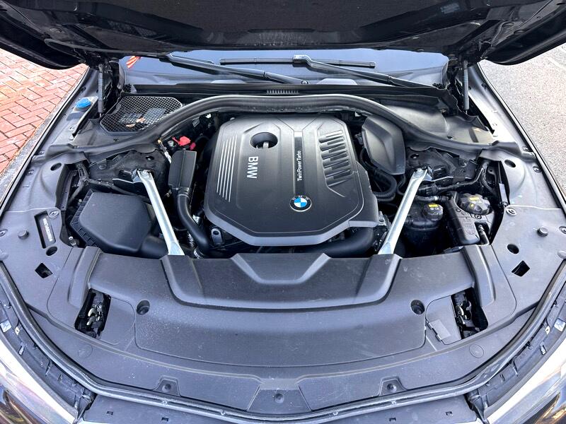 BMW 7-Series 740i xDrive 2019