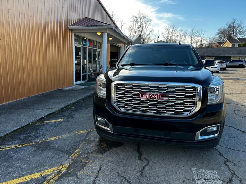 GMC Yukon Denali 4WD 2018