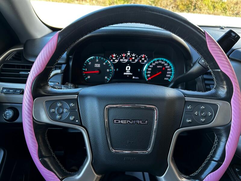 GMC Yukon Denali 4WD 2018