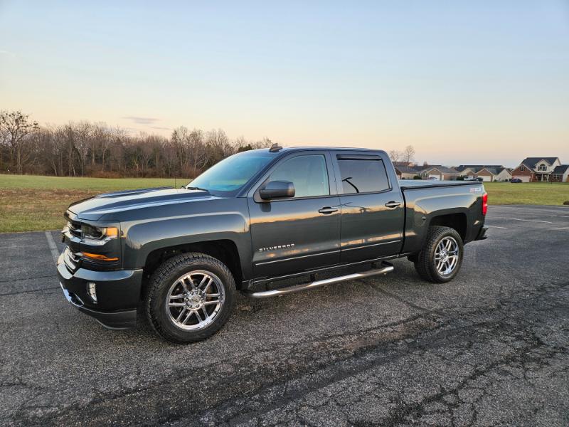 Chevrolet Silverado 1500 LT Crew Cab 4WD 2017