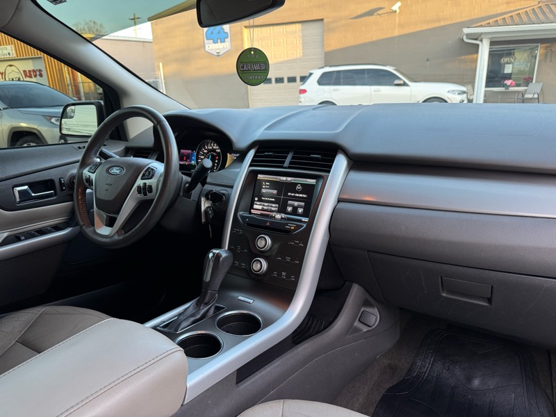 Ford Edge SEL FWD 2013