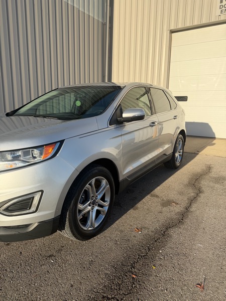 Ford Edge Titanium 4D SUV FWD 2018