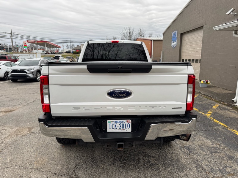 Ford F-250 SD XLT Crew Cab 4WD 2019