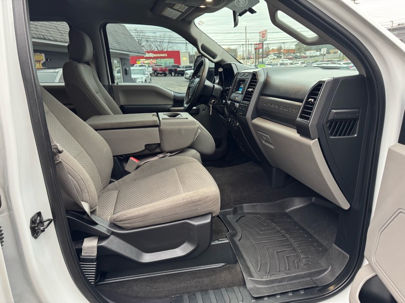 Ford F-250 SD XLT Crew Cab 4WD 2019