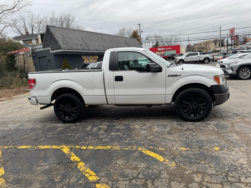 Ford F-150 XL Reg. Cab 2WD 2014