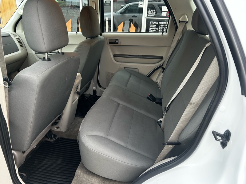 Ford Escape XLS FWD 2011